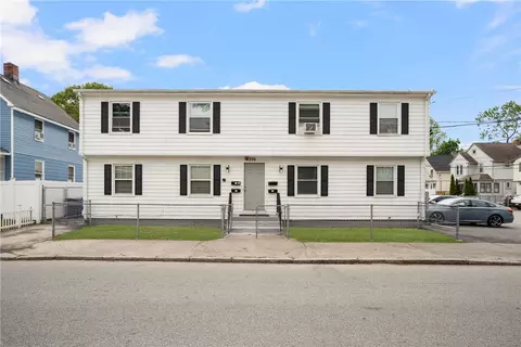 370 Montgomery Ave, Cranston, RI 02905