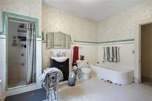 Bath - 274 Harris Ave, Woonsocket, RI 02895 photo 4 of 4