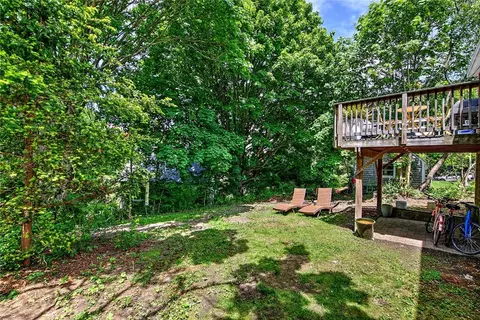 Exterior - 33 W Main Rd, Little Compton, RI 02837 photo 10 of 11