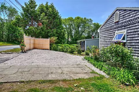 Exterior - 33 W Main Rd, Little Compton, RI 02837 photo 11 of 11
