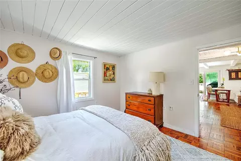 Bedroom - 33 W Main Rd, Little Compton, RI 02837 photo 2 of 8
