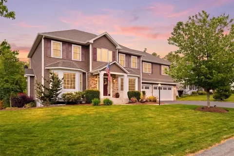 81 Cedar Forest Rd, Smithfield, RI 02917