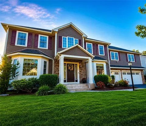 81 Cedar Forest Rd, Smithfield, RI 02917