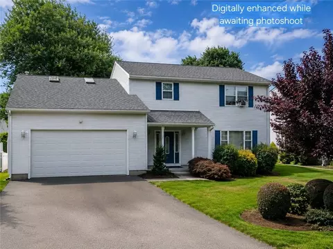 40 Conanicus Rd, Narragansett, RI 02882