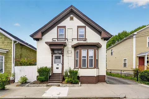 293 Swan St, Providence, RI 02905