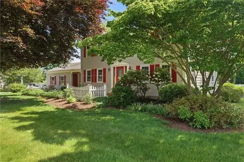 2699 Diamond Hill Rd, Cumberland, RI 02864