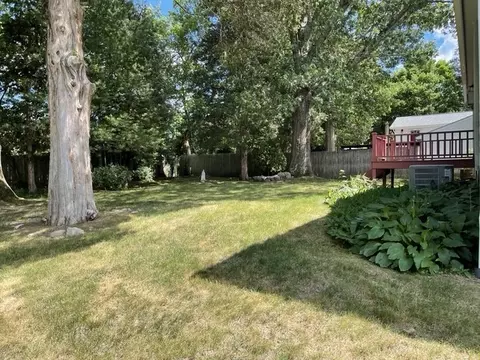 Exterior - 36 Edmond Dr, Warwick, RI 02886 photo 3 of 4