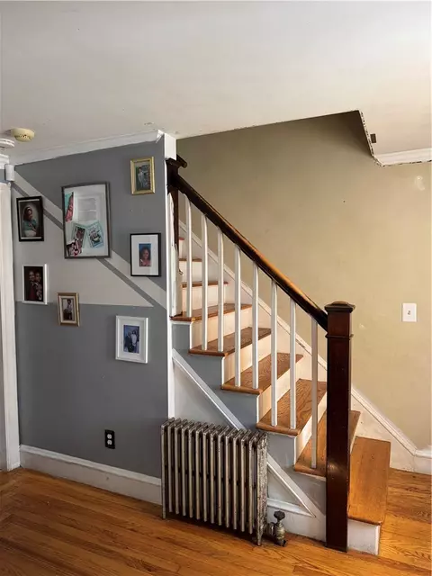 Entry Way - 199 Main Ave, Warwick, RI 02886 photo 2 of 3