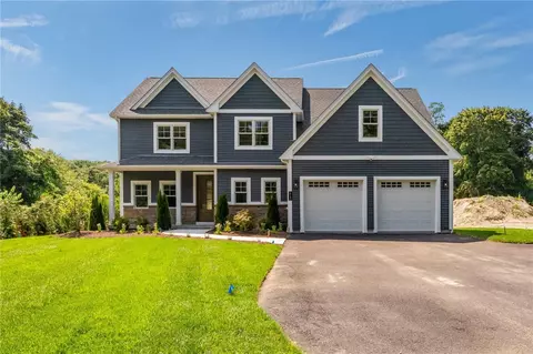 413 New River Rd, Manville, RI 02838
