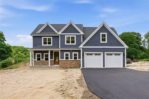 413 New River Rd, Manville, RI 02838