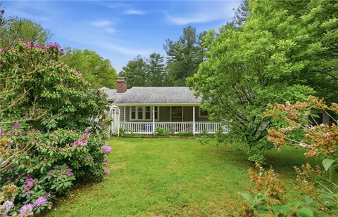 233 Victory Hwy, West Greenwich, RI 02817