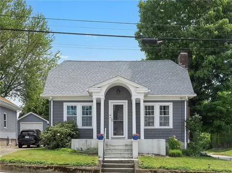 14 Boyden Blvd, Riverside, RI 02915