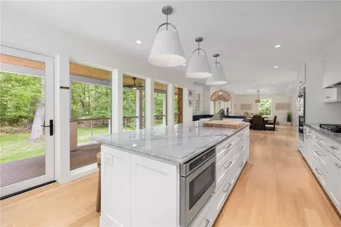 Kitchen - 31 Wright Ln, Jamestown, RI 02835 photo 6 of 6