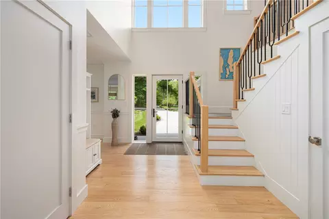 Entry Way - 31 Wright Ln, Jamestown, RI 02835 photo 1 of 6
