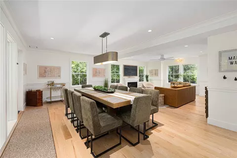 Dining - 31 Wright Ln, Jamestown, RI 02835 photo 5 of 5