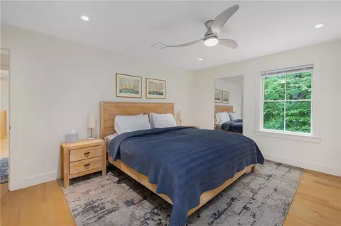 Bedroom - 31 Wright Ln, Jamestown, RI 02835 photo 5 of 7