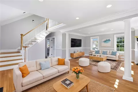 Other - 5 Thayer Pl, Warwick, RI 02888 photo 2 of 8