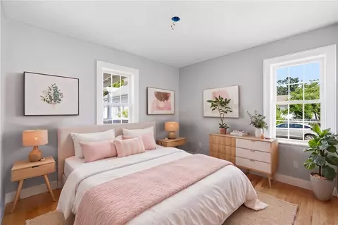 Bedroom - 5 Thayer Pl, Warwick, RI 02888 photo 2 of 8