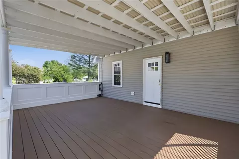 Exterior - 5 Thayer Pl, Warwick, RI 02888 photo 2 of 3