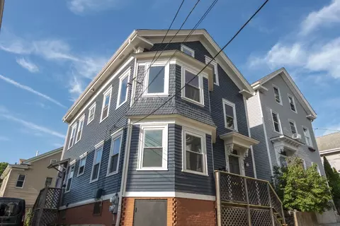 30 Royal St, Providence, RI 02906