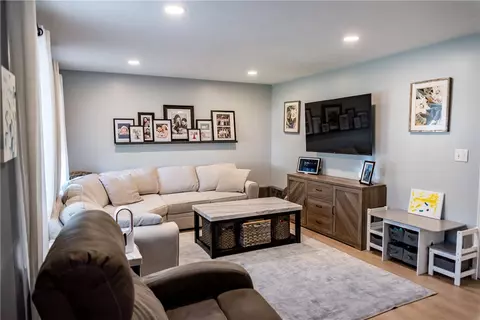 Living - 207 Phillips St, Woonsocket, RI 02895 photo 1 of 2