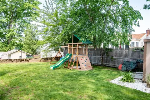 Exterior - 207 Phillips St, Woonsocket, RI 02895 photo 2 of 3