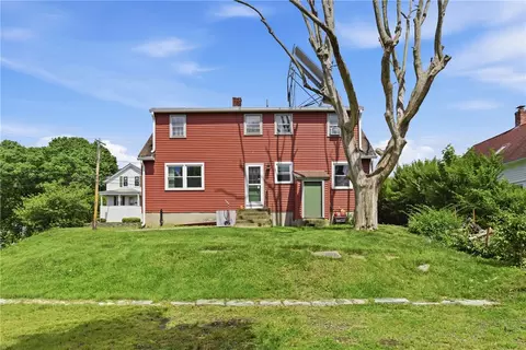 Exterior - 129 Dewolf Ave, Bristol, RI 02809 photo 4 of 6