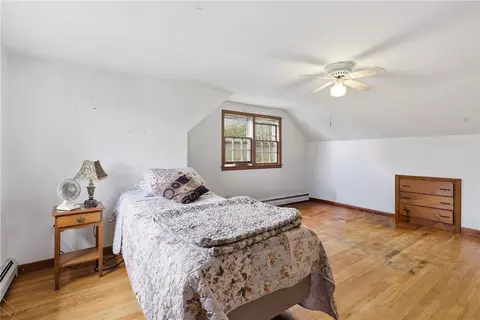 Bedroom - 129 Dewolf Ave, Bristol, RI 02809 photo 5 of 9