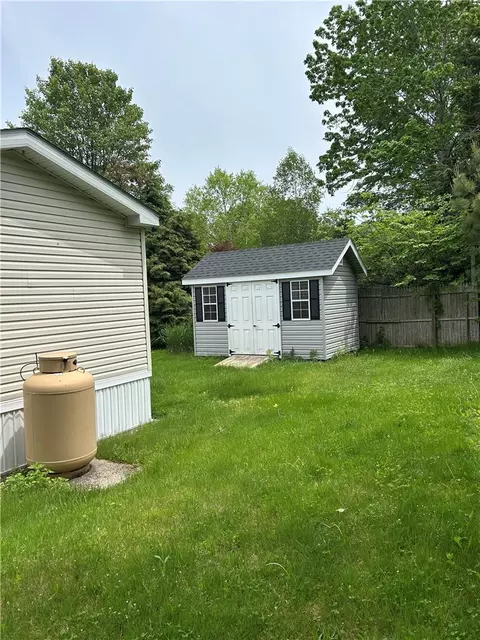 Exterior - 33 Hemlock Rd, Glocester, RI 02814 photo 1 of 1