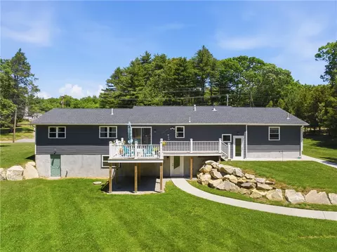 Exterior - 1864 Flat River Rd, Coventry, RI 02816 photo 7 of 10