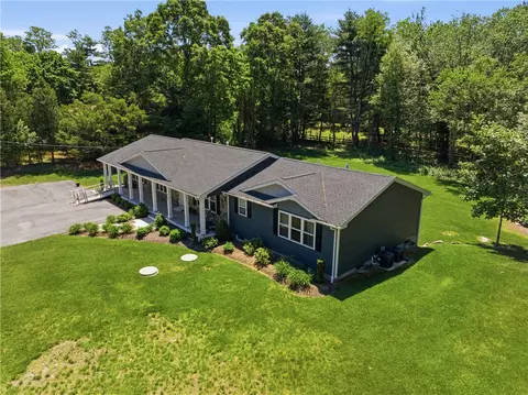 Exterior - 1864 Flat River Rd, Coventry, RI 02816 photo 3 of 10