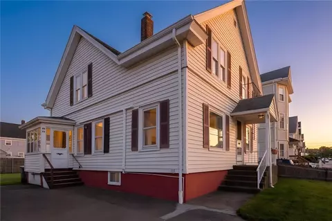 82 Owen Ave, Pawtucket, RI 02860