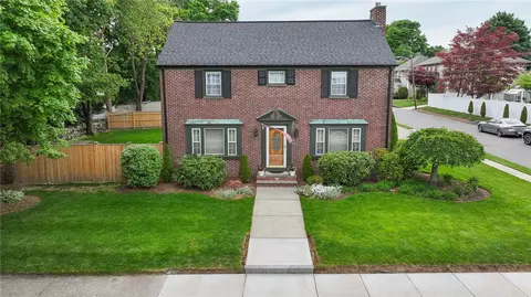 64 High Service Ave, North Providence, RI 02911