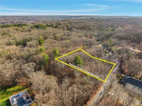 0 Hill St, Coventry, RI 02816