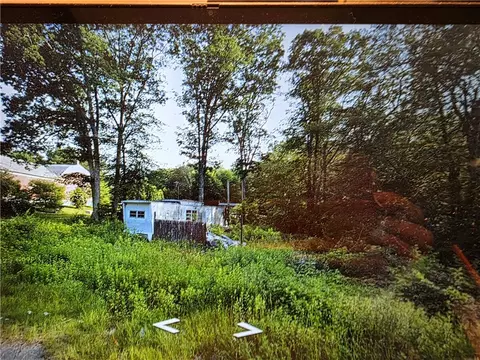 10 Mail Rd, Exeter, RI 02822 photo 3