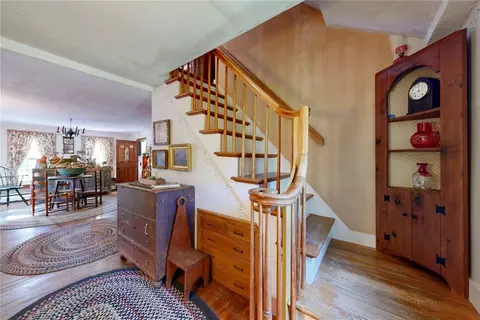 Entry Way - 1503 Putnam Pike, Glocester, RI 02814 photo 1 of 4