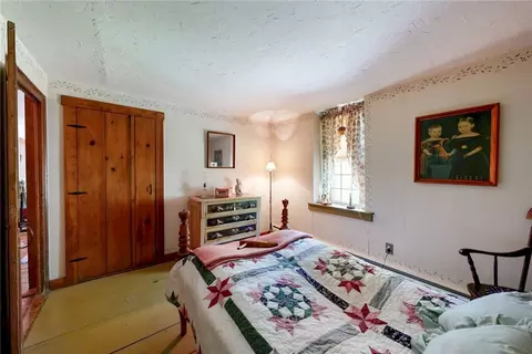 Bedroom - 1503 Putnam Pike, Glocester, RI 02814 photo 2 of 7