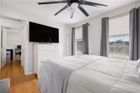 Bedroom - 35 Gianna Dr, Cranston, RI 02921 photo 3 of 6