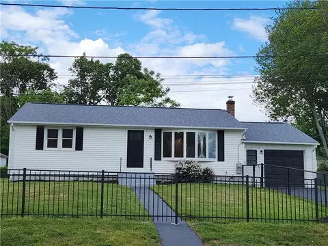11 Wood St, West Warwick, RI 02893