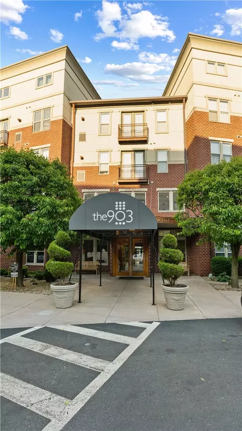 1000 Providence Pl #125, Providence, RI 02903