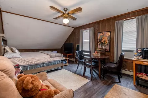 Bedroom - 32 Vine St, Woonsocket, RI 02895 photo 4 of 5