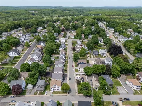 View/Area - 32 Vine St, Woonsocket, RI 02895 photo 4 of 4