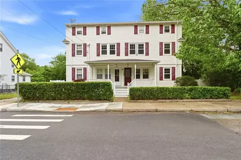 745 Providence St, West Warwick, RI 02893