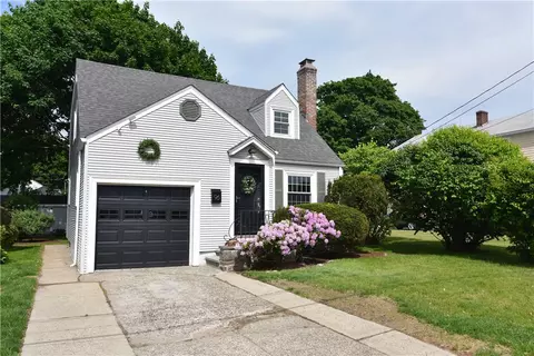96 Meridian St, Providence, RI 02908