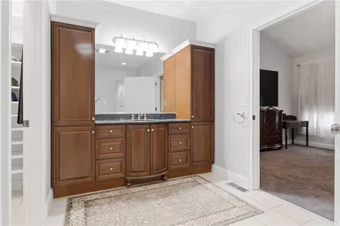 Entry Way - 122 Spring Grove Rd, Glocester, RI 02814 photo 1 of 2