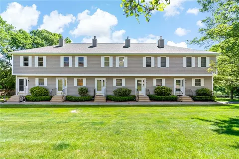 41 Charles Dr #2, Tiverton, RI 02878