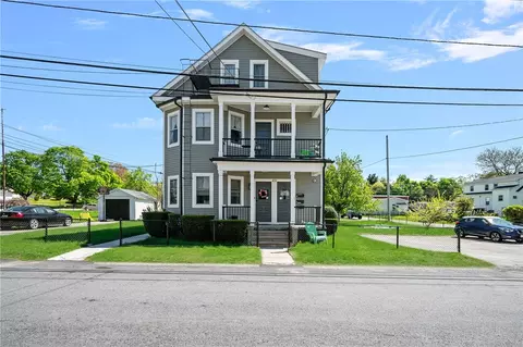 49 Emanuel St, North Providence, RI 02911