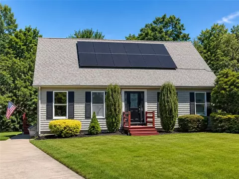 Exterior - 9 Michael Dr, Bristol, RI 02809 photo 2 of 6