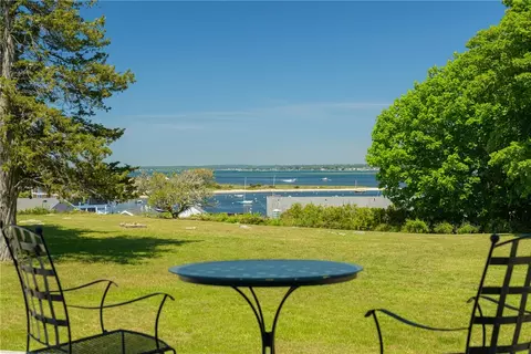 View/Area - 8 Chapel Pl, Westerly, RI 02891 photo 8 of 11