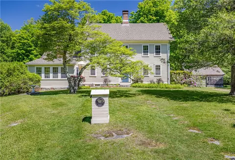123 Foster Center Rd, Foster, RI 02825